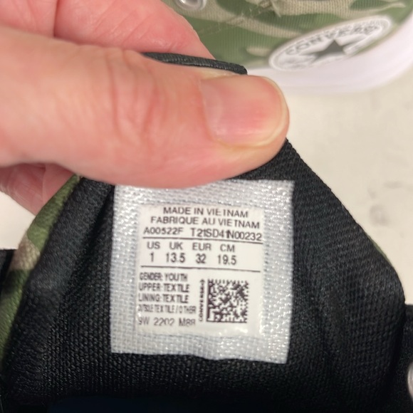 Converse Chuck Taylor All Star Ultra 2 Sneaker - Kids' Size 1 Youth - Picture 10 of 16